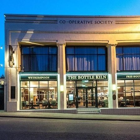 The Bottle Kiln Wetherspoon 호텔 하위치 외부 사진